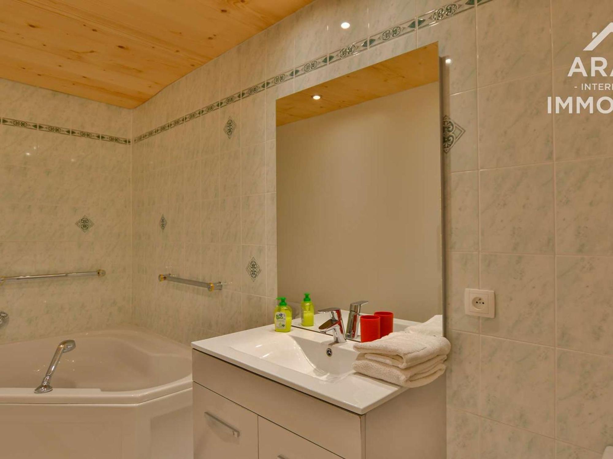 Chalet Independant Spacieux, 18 Pers, 7 Chambres, Wifi, Proche Commerces! - Fr-1-391-29 Ле-Гран-Борнан Екстер'єр фото